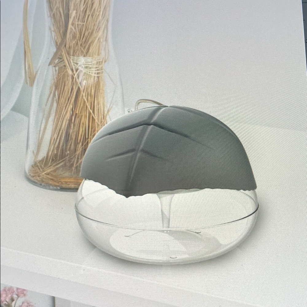 Air Purification & Humidifer-Hydro Purification Technology-5 Fragrances Included - Picture 16 of 16